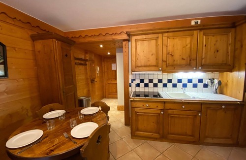 Meribel Village Apartment | 1-bedroom apartment for 4 in Méribel Village, ski-in/ski-out, heated pool