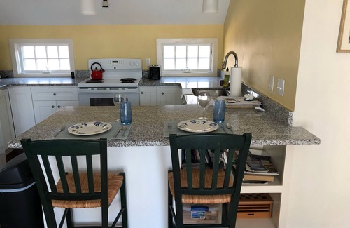 Old Lyme Apartment | 1 bedroom apartment on the water
