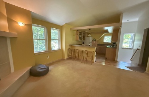 Leland House | 1-bedroom apartment south of Leland