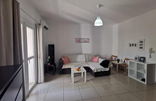 Umm Suqeim 3 Apartment | 1-bedroom apartment to rent