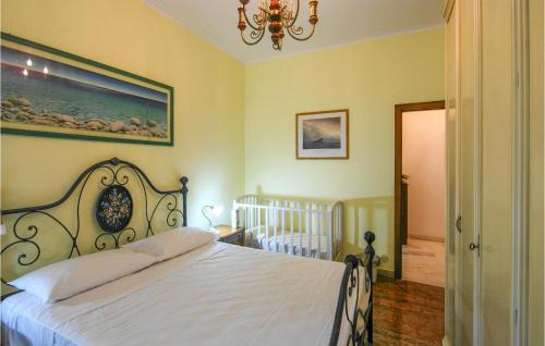 Chiavari Apartment | 1 Bedroom Awesome Apartment In Chiavari