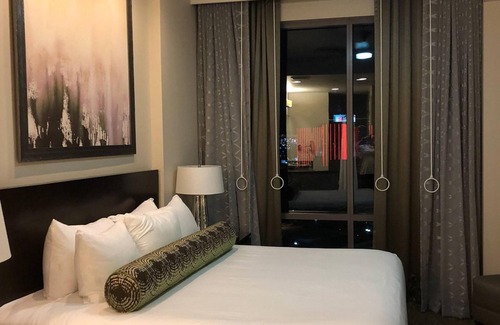 Las Vegas Resort | 1 Bedroom Deluxe @ Desert Blue Margaritaville!