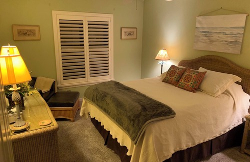 Briar Meadow Bed & Breakfast | 1 Bedroom in 3 Bedroom Private Residence in The Villages, FL