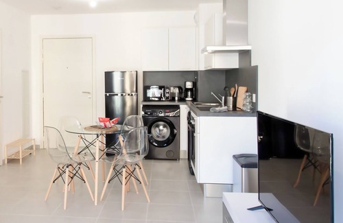 Riquier Apartment | 1-Bedroom in the Heart of Riquier, 3 min from SNCF Train Station