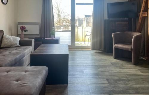Muritz Apartment | 1 Bedroom Nice Apartment In Börgerende