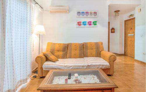 Santa Pola Apartment | 1 Bedroom Nice Apartment In Santa Pola