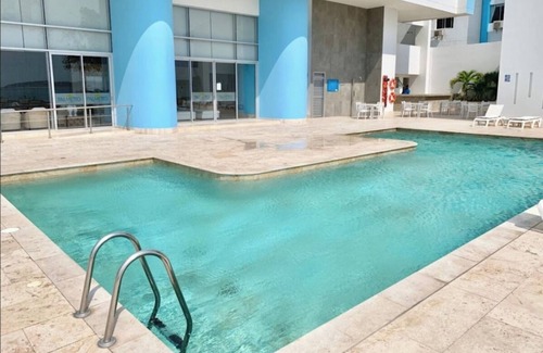 El Laguito Apartment | 1-bedroom Palmetto Sunset Ocean Front Laguito Cartagena 2904 with AC, WiFi