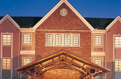 Rochester Condo | 1 Bedroom | Pool & Hot Tub. Your Next Vacation