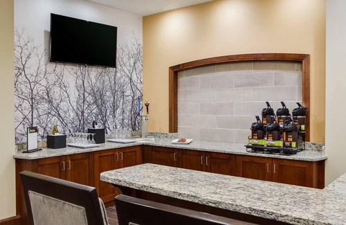 Historic East Village Condo | 1 Bedroom | Roll-in Shower, Indoor Pool + Hot Tub