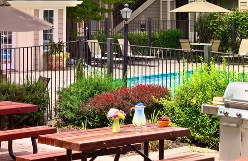 Malvern Apartment | 1 Bedroom x 1 Bath Suite in Malvern, PA