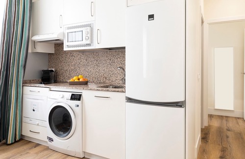 Recoletos Apartment | 1 BR. Cozy and Design Apartment