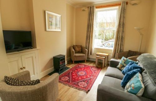 Beaumaris House | 1 Castle Row