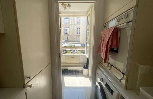 Saint-Germain-des-Pres Apartment | 1 chambre modern rue bonaparte