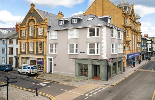 Aberystwyth Apartment | 1 Lisburne House
