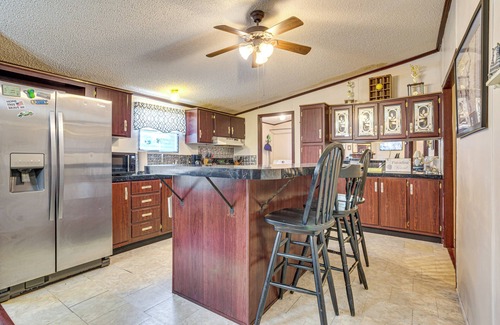 Kingston House | 1 Mi to Lake Texoma: Peaceful Kingston Getaway