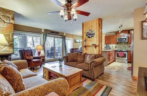 Frisco Condo | 1 Mi to Marina: Frisco Condo w/Mtn-View Balcony!