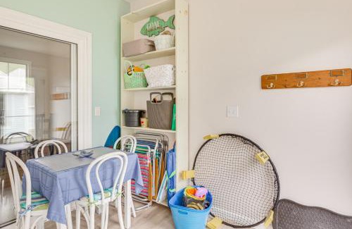 Summer Village Apartment | 1 Mi to Moody Beach Cottage with Pool Access!