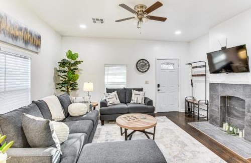 Tulsa House | 1 Mi to Tulsa Arts District Updated Home with Deck!