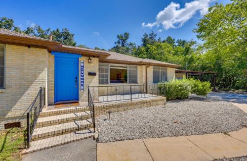 Gainesville House | 1 Mi to UF Campus Group Retreat with Outdoor Oasis