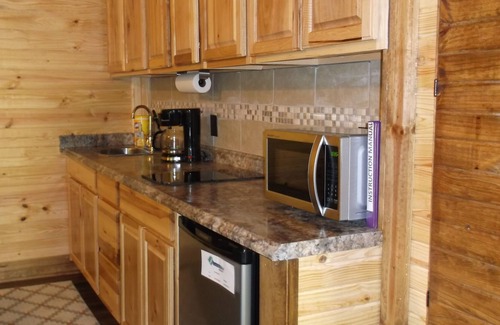 Jones Mills Cabin | #1 Our Romantic Cozy Cabin couples retreat.