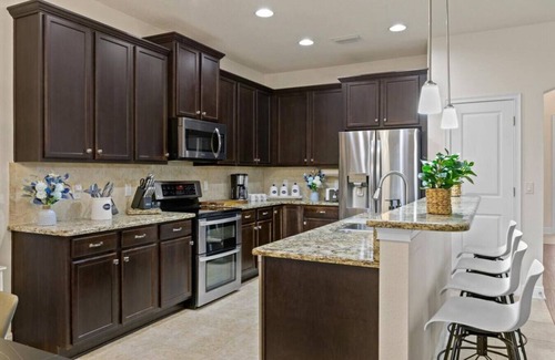 Sun Bay South Apartment | #1 Rated Mansion Heated Pool/Spa Theater Peloton Gym Game Room