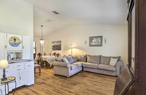 Lakeland Highlands House | 1-Story Home w/ Yard < 7 Mi to Downtown Lakeland