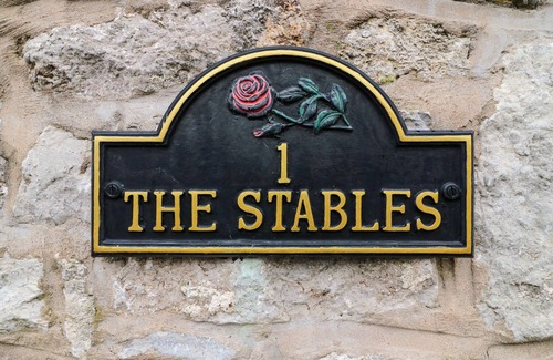 Clitheroe Cottage | 1 The Stables