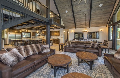 South Lake Tahoe House | 10 bedroom Mountain Luxury Estate -