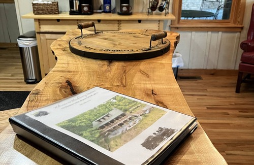 Bryson City Cabin | 10% Discount Avlb; On Mountain; Smokies. Hike/Fish/Raft/Ski.