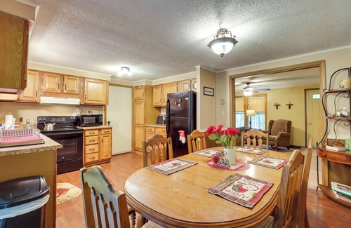 Albrightsville House | 10 Mi to Pocono Raceway: Cozy Albrightsville Home!
