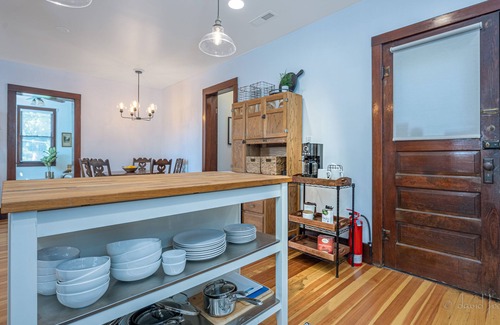 Galena House | 10 Min Walk to Main St., Updated 1840s Historic Home, Stocked Kitchen, W/D,