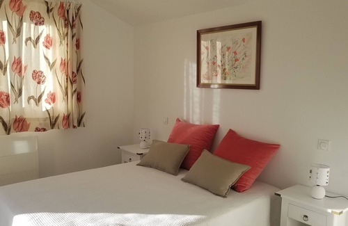 Labenne Bed & Breakfast | 10 minutes from the beach by bike, independent room with kitchenette and garden.