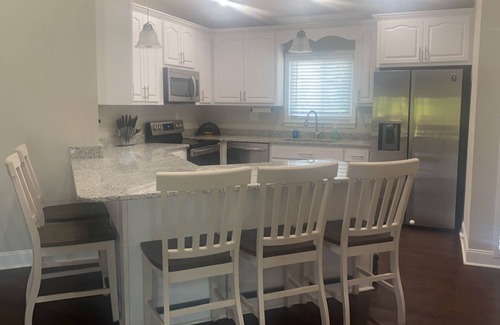Lynn Haven House | 10% of a weeks stay pet friendly big backyard. Plenty of room for everyone!