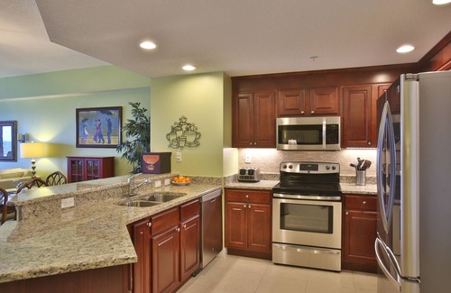 Daytona Beach Shores Condo | 10% off Fall rates! LUXURY 3 bed/3 bath Ocean Front Condo, Simply the BEST!