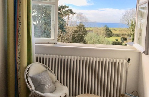 Fouesnant House | 100 m from the beach, NICE SEASIDE HOUSE, small sea view