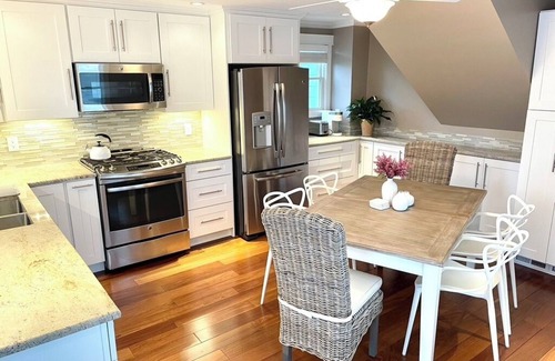 Newbury House | 100 Steps to the Beach w/Parking, Patios, Decks