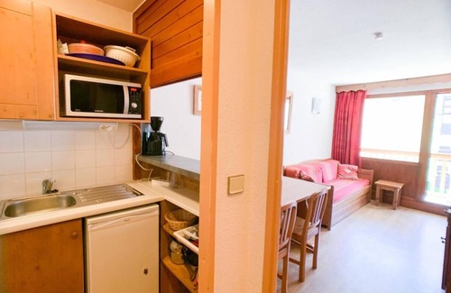 Tignes Apartment | 100m from resort center, 4th floor, balcony, tv, ski locker, 36m², Tignes