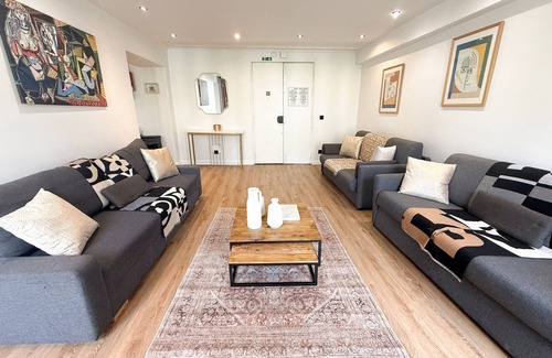 Vivienne Apartment | 102 - Urban Opera Picasso