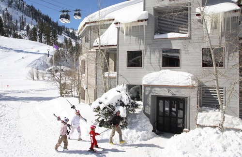 Olympic Valley Apartment | 104 | Peaceful Studio - Hot Tubs + Nature Walks