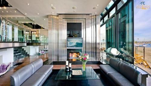 Central Mission Beach House | 105-Sleekretreat