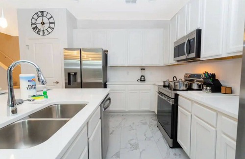 Kissimmee Resort | 10BD Bella Vida Luxury Near Disney (BV 4458)