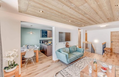 Le Lavachet Apartment | 10m from ski slopes, 1st floor, tv, ski locker, 82m², Tignes