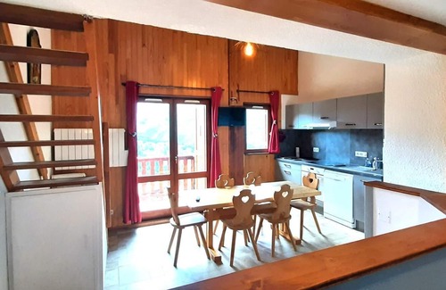 Aussois Apartment | 10m from ski slopes, 2nd floor, ski locker, 47m², Aussois