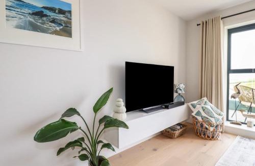 Porth House | 11 Ebbtide