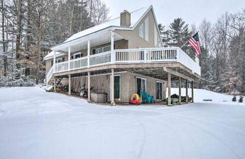 Conway House | 11 Mi to Cranmore Mtn Resort Home with Hot Tub
