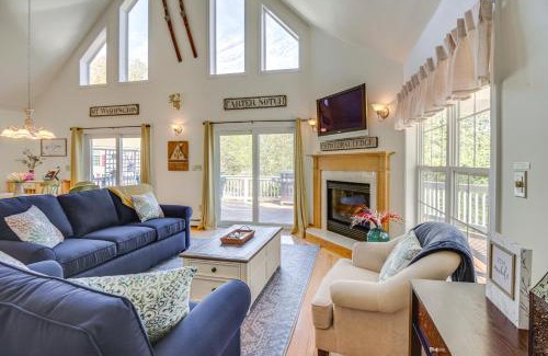 Conway House | 11 Mi to Cranmore Mtn Resort Home with Hot Tub