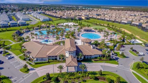 Four Corners Apartment | 1103EZ CHAMPIONS GATE,CONDO + GAME ROOM