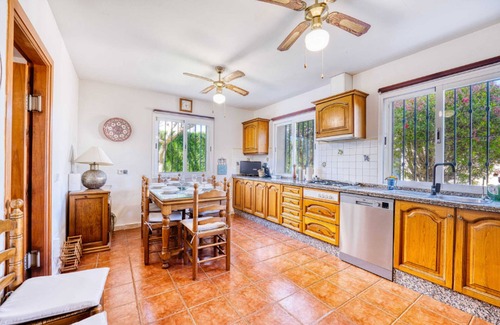 New Golden Mile Villa | 1106- Bel Air Family Villa