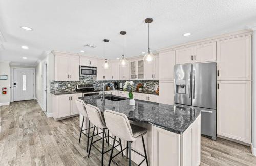 Indian Harbour Beach House | 1109 Seminole Dr