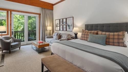 Stowe Area Resort | 1125 Lodge At Spruce Peak Ski In Ski In Ski Out King Studio By Stowe Mountain Rentals